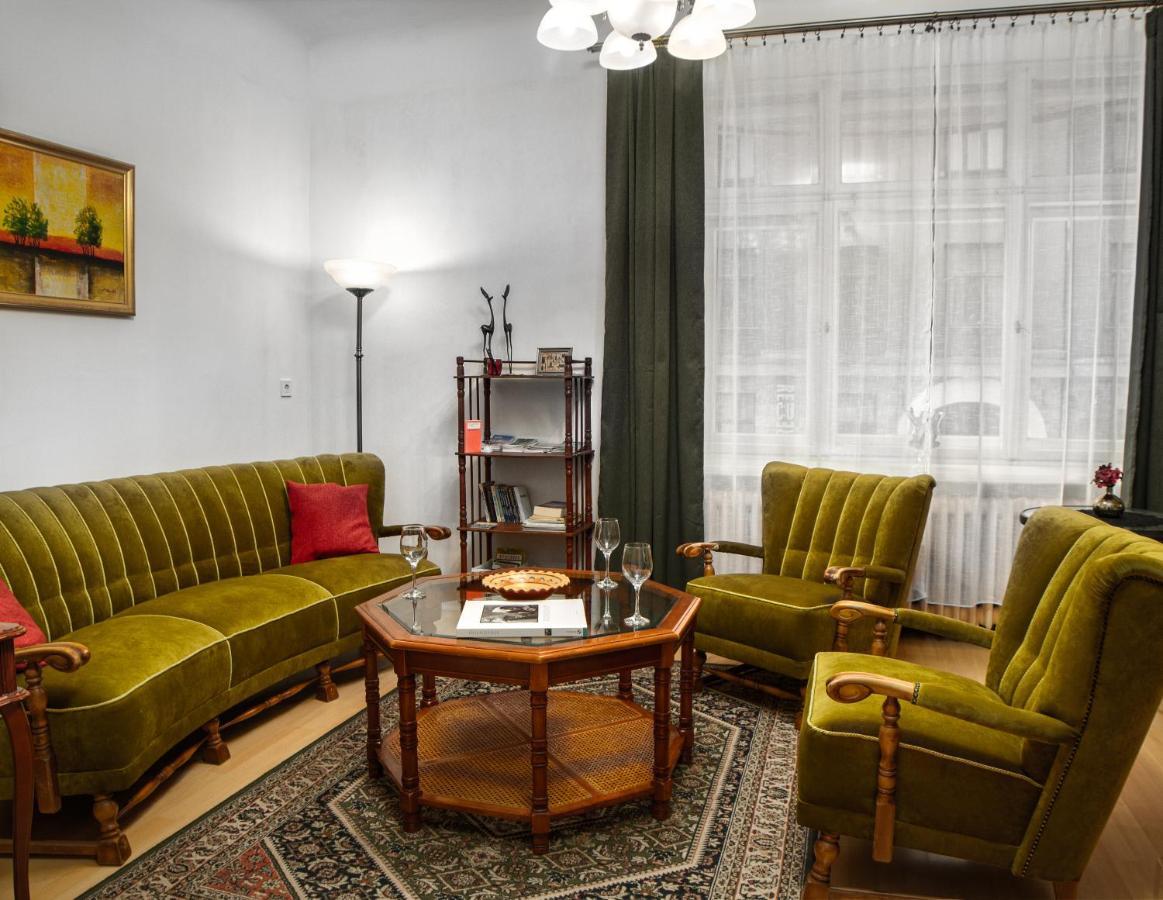 Central Perk Apartments Riga Kültér fotó